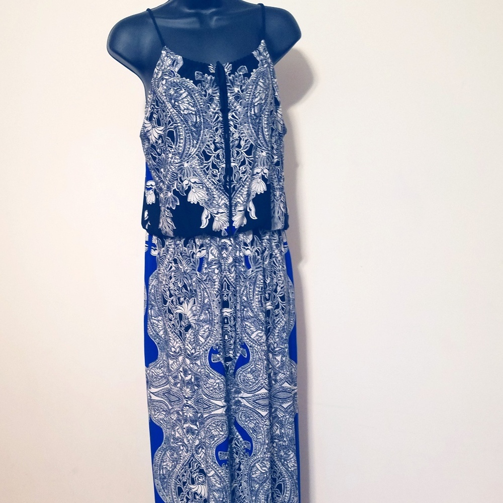 Valerie Bertinelli Black, Blue & White Dress
